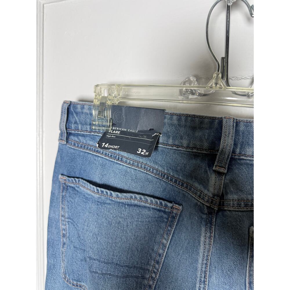 American Eagle Outfitters Baggy High Rise Flare Denim Jeans Women's 14 S NEW - Picture 8 of 11